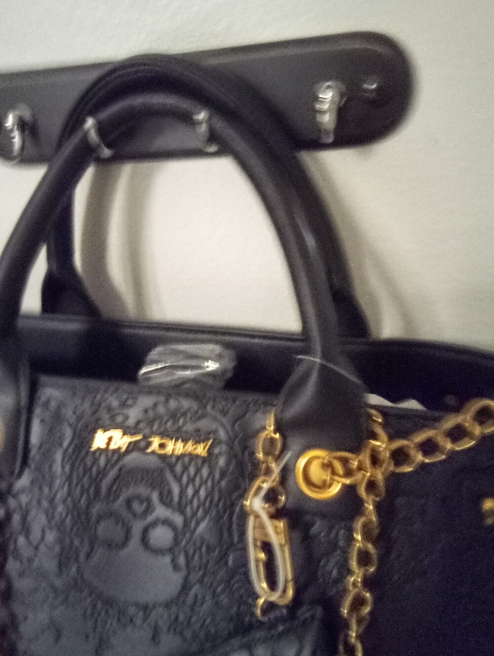 Black Betsey Johnson Skull Satchel/Tote - Picture 4 of 7